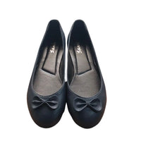 Sanis Women's Black Leather Flats Sanis Shoes